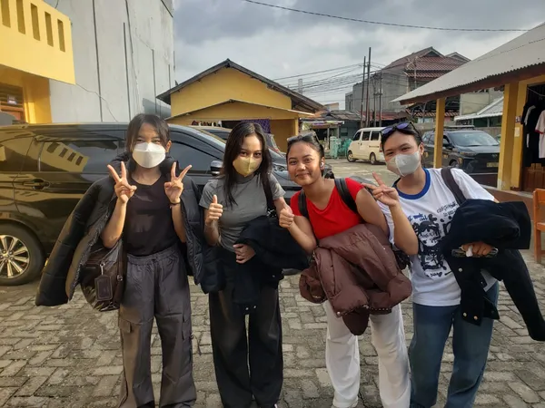 Keberangkatan Bersama Siswa LPK